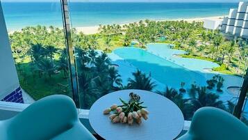 Rom – standard, strandutsikt | Sengetøy i egyptisk bomull, sengetøy av topp kvalitet og safe på rommet