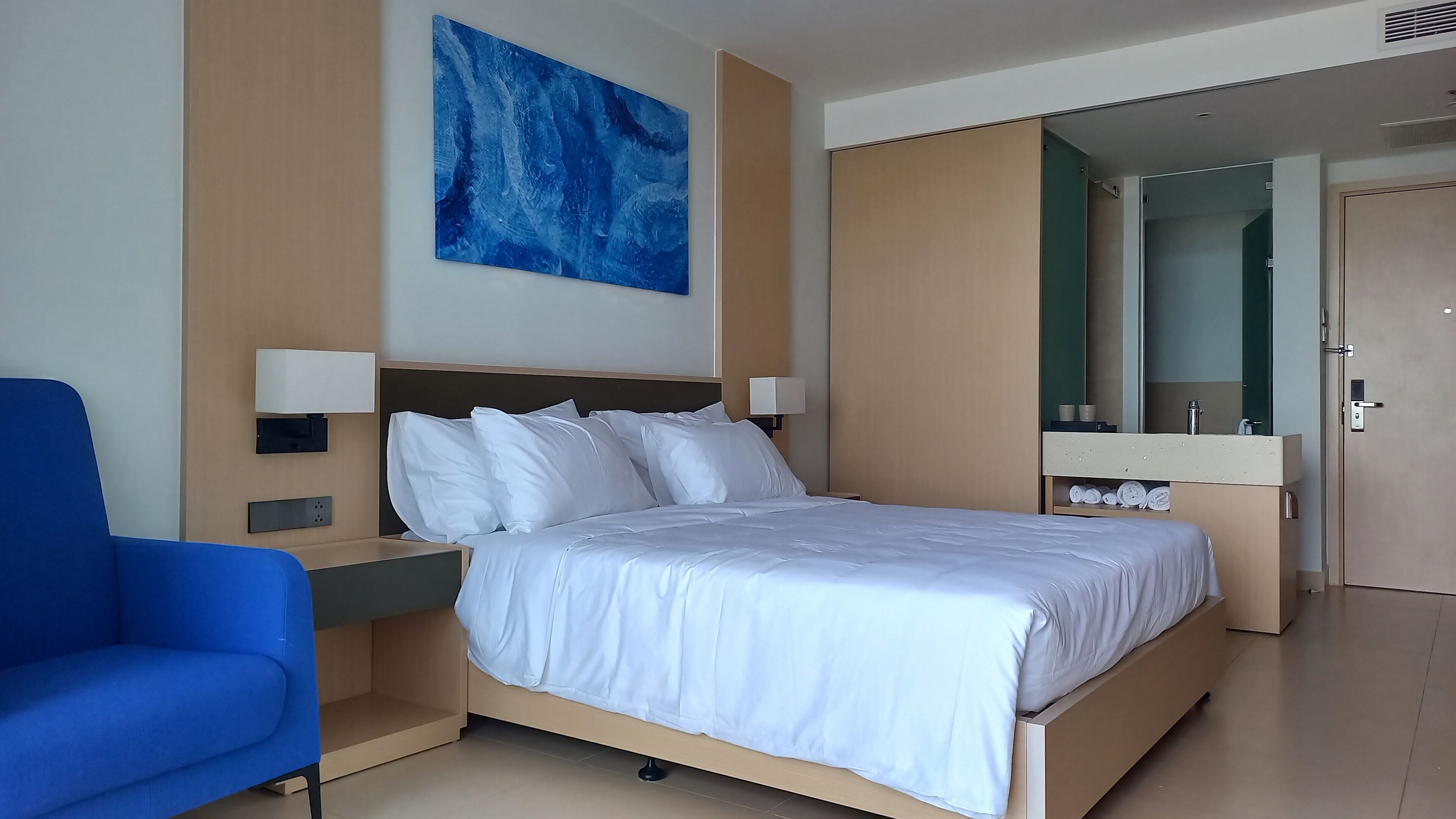 ห้องสแตนดาร์ด, วิวชายหาด | ผ้าปูที่นอนฝ้ายอียิปต์, เครื่องนอนระดับพรีเมียม, ตู้นิรภัยในห้องพัก