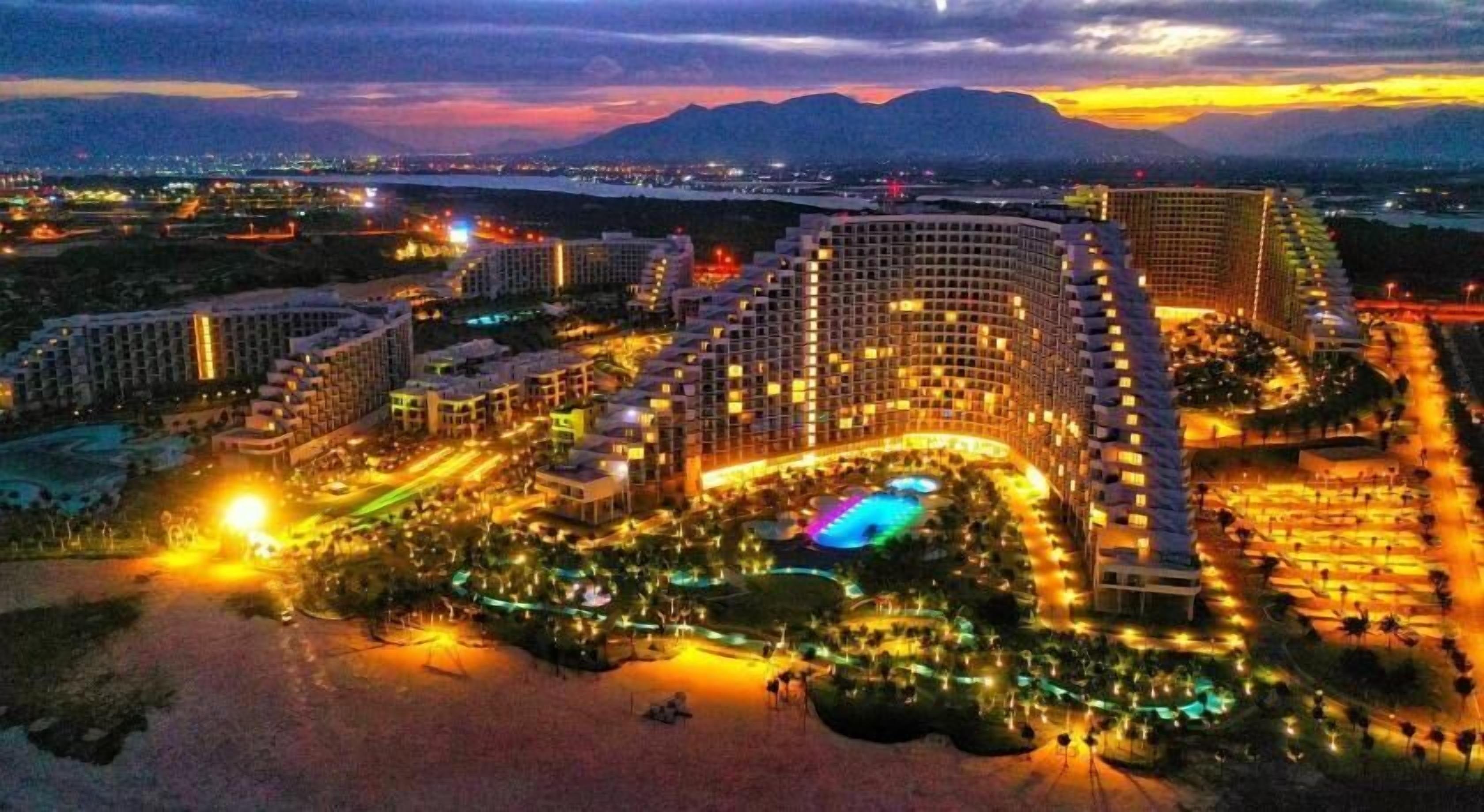 Fachada del alojamiento - Noche