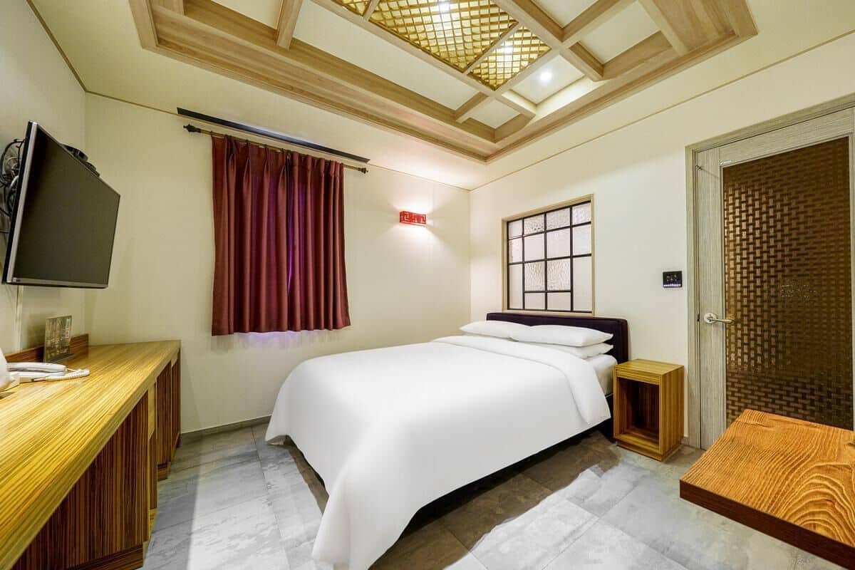 Deluxe Double Room, City View | City view