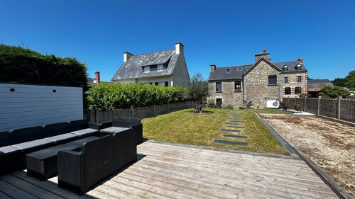 5 bedroom Breton house near the sea
