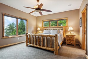 5 bedrooms, iron/ironing board, free WiFi, bed sheets