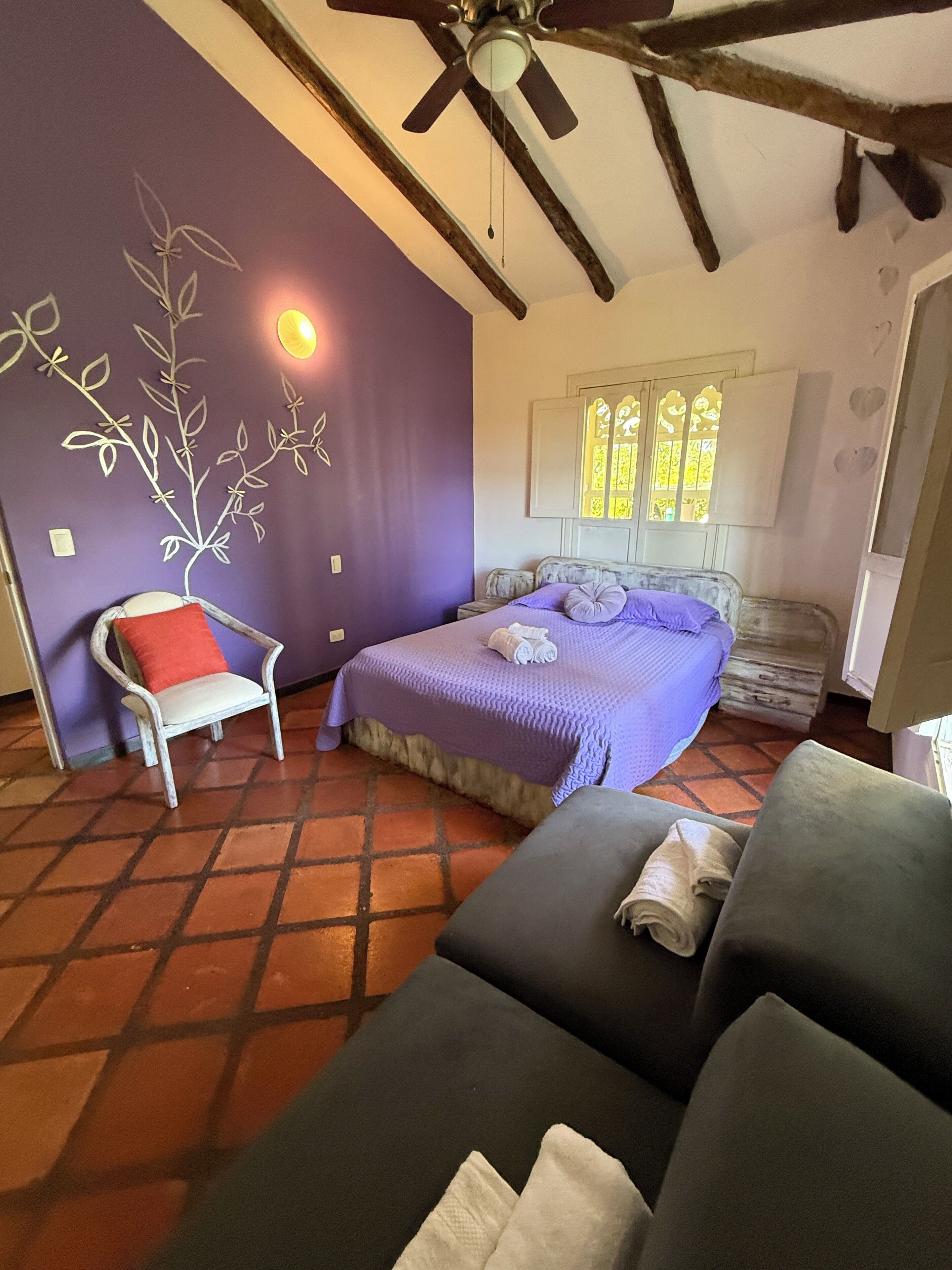 5 多间卧室、熨斗/熨衣板、免费 WiFi、床单