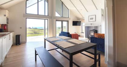 West Horizon country house with Ocean sunset views