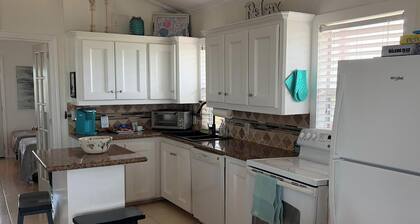 Oceanfront 2 bedroom house with WiFi in Freeport on 45 acres.