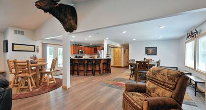 Newly renovated large space - great for groups