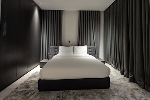 1 chambre, fer et planche à repasser, draps fournis