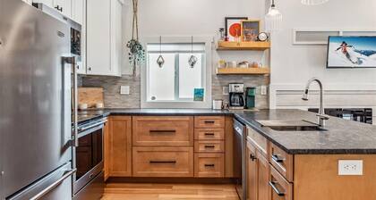 3 Bed/2Bath Pet Friendly Home, 3 Blocks from Front Street, in Fairplay - Hidden Gem