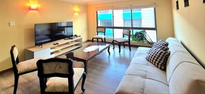 Smart TV, books - Spacious, Cozy and Quiet (La Paz)