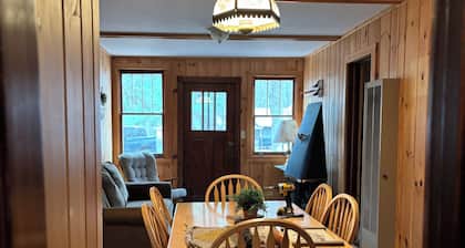 Lakeview Lodge ~ Spacious Three Bedroom with Lake Views in Hazelhurst, Wisconsin