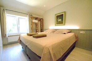 Casa | 4 habitaciones y muebles diferentes