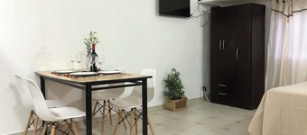 Cares Apartament, Morón, Buenos Aires.