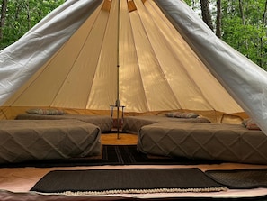 1 bedroom - Yokahu Bell Tent, Taino Woods 15 mins to Bethel Woods Concerts, Casino, Falls (Harris)