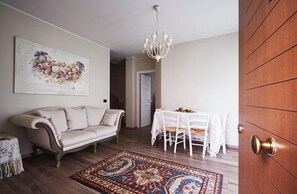 Deluxe-Doppelzimmer, Gartenblick | Wohnbereich