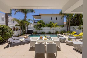Outdoor dining - Protaras Seaside Villa Narcissos 16 (Protaras)