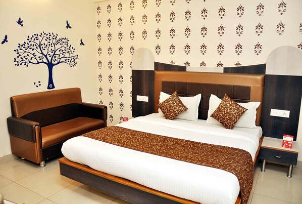 Deluxe Room, City View