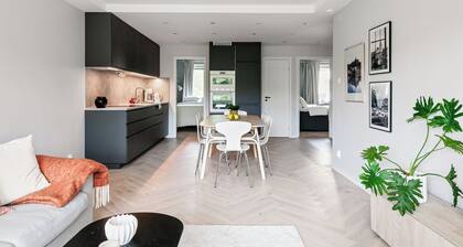 3 Bedroom Newly Renovated City Apartment