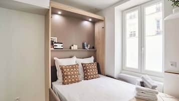 1 bedroom, iron/ironing board, Internet, bed sheets