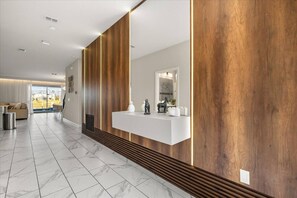 Interior - 8 Bedrooms / 5 Bathrooms / Champions Gate (453OC) (Davenport)
