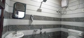 Bathroom - Shree KB Guest House (Varanasi)