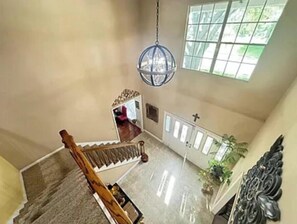 Interior - Spacious 5-bedroom house in amazing Odessa, 1 acre, Lake Front (Odessa)