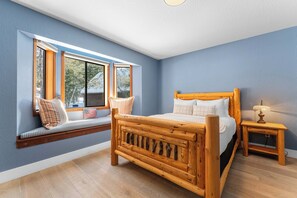 4 Schlafzimmer, Reisekinderbett, WLAN, Bettwäsche