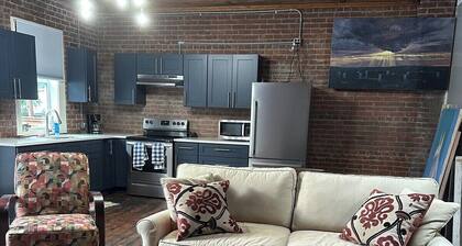 Downtown Pittsboro Boho Loft