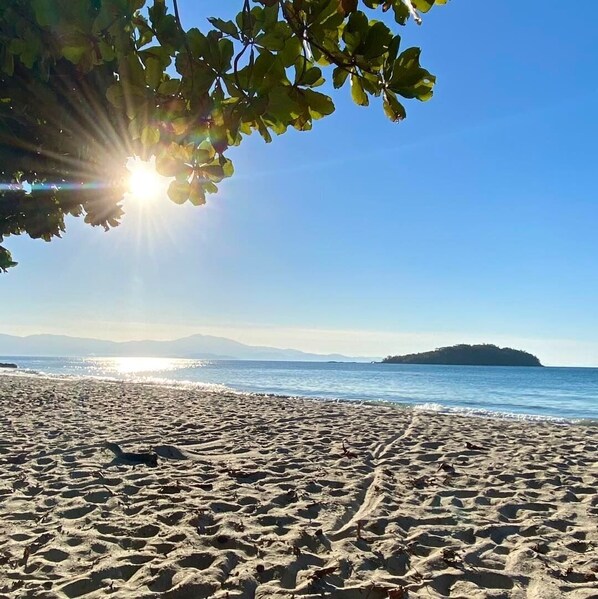 Beach - Apê a 150m da praia de Canasvieiras (Florianopolis)