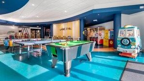 Spielezimmer