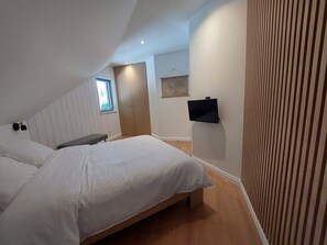 2 chambres, lit de bébé portatif, accÚs au Wi-Fi (inclus)