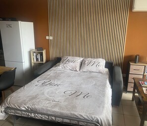 2 Schlafzimmer, Bügeleisen/Bügelbrett, WLAN, Bettwäsche