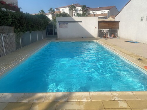 Appartement de vacances familial dans résidence calme 6 couchages à Agde