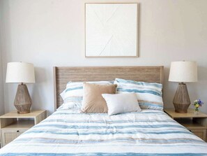 4 chambres, fer et planche à repasser, lit de bébé portatif, Wi-Fi