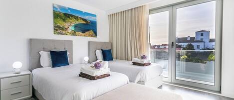 1 bedroom, iron/ironing board, internet, bed sheets