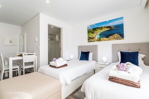 1 bedroom, iron/ironing board, internet, bed sheets