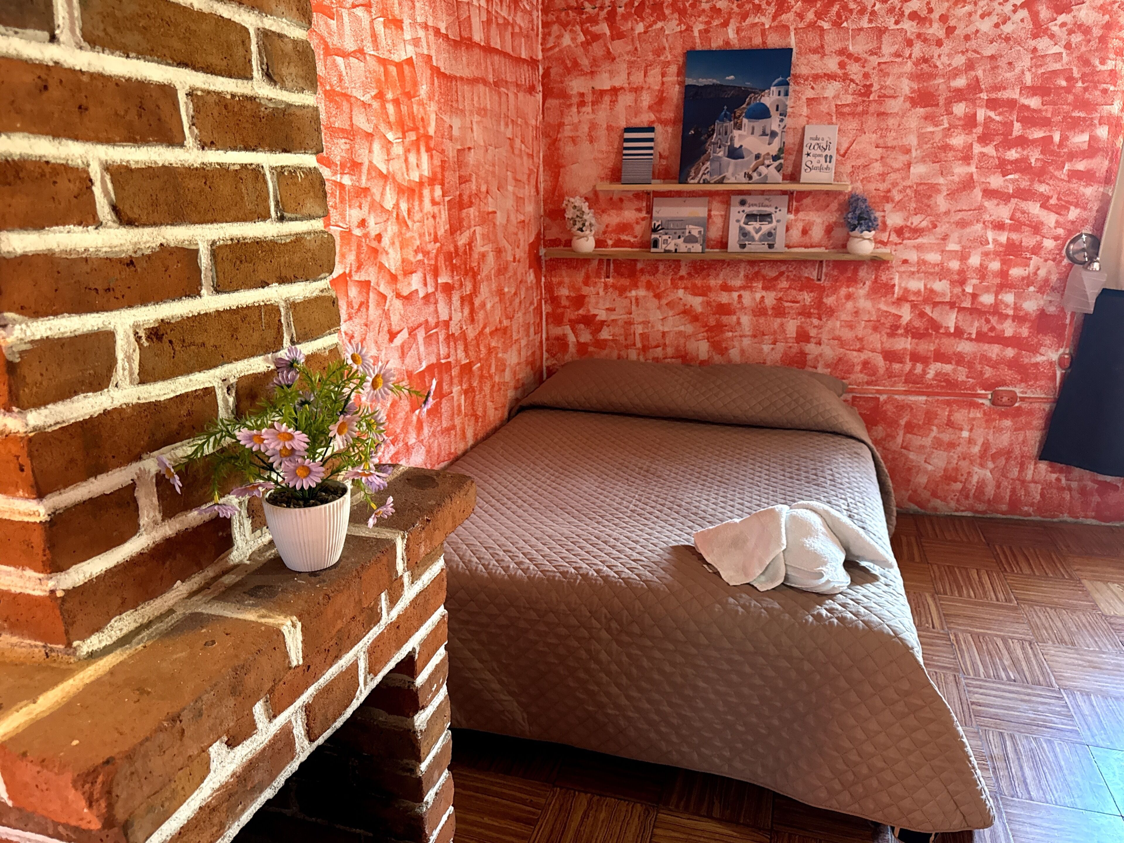 Basic Room | Free WiFi