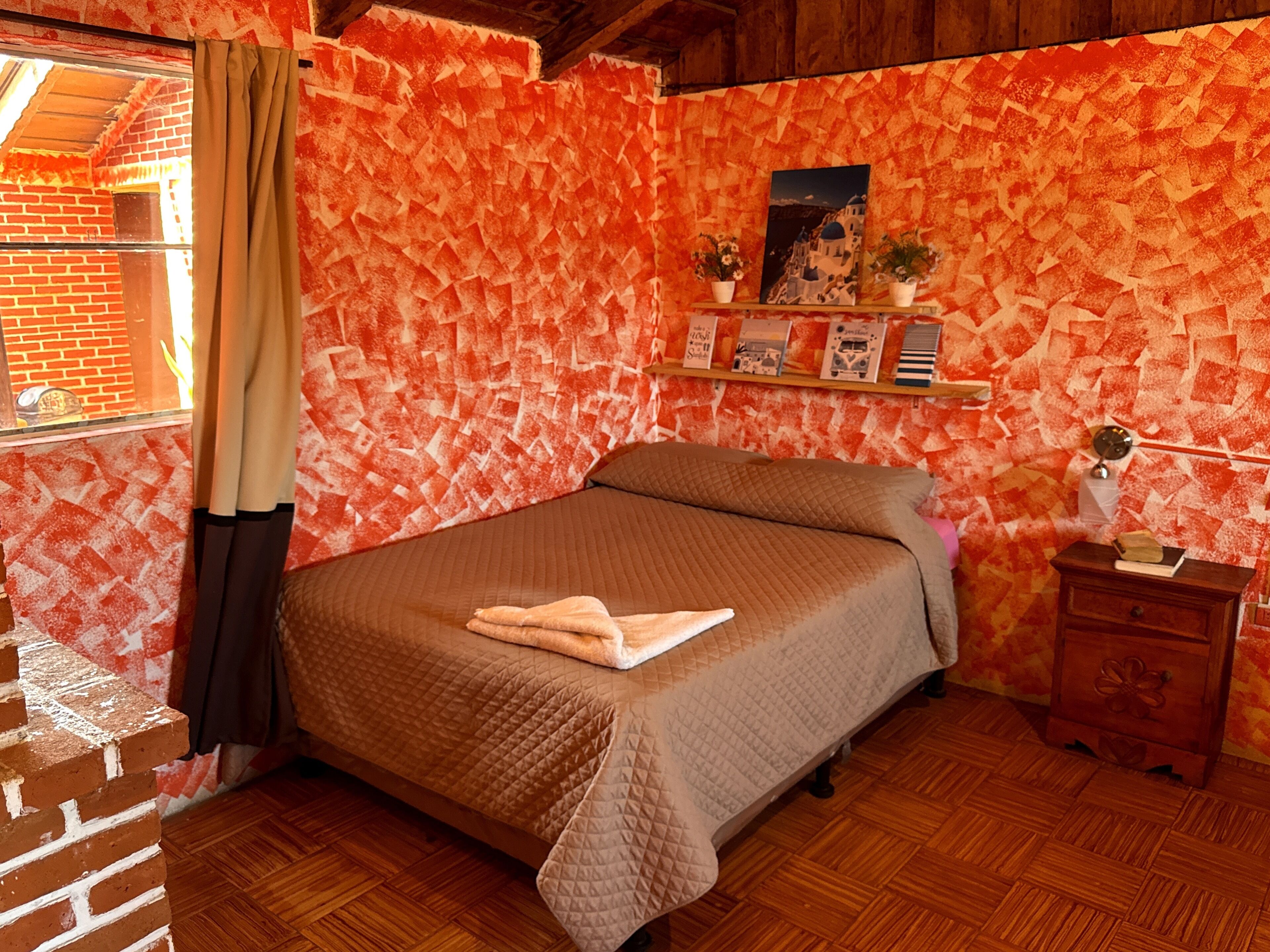 Basic Room | Free WiFi