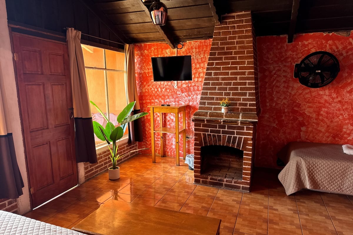 Classic Room, Balcony, Lake View | Free WiFi
