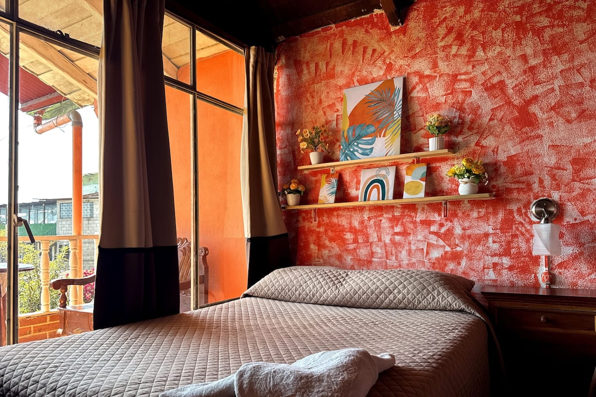 Classic Room, Balcony, Lake View | Free WiFi