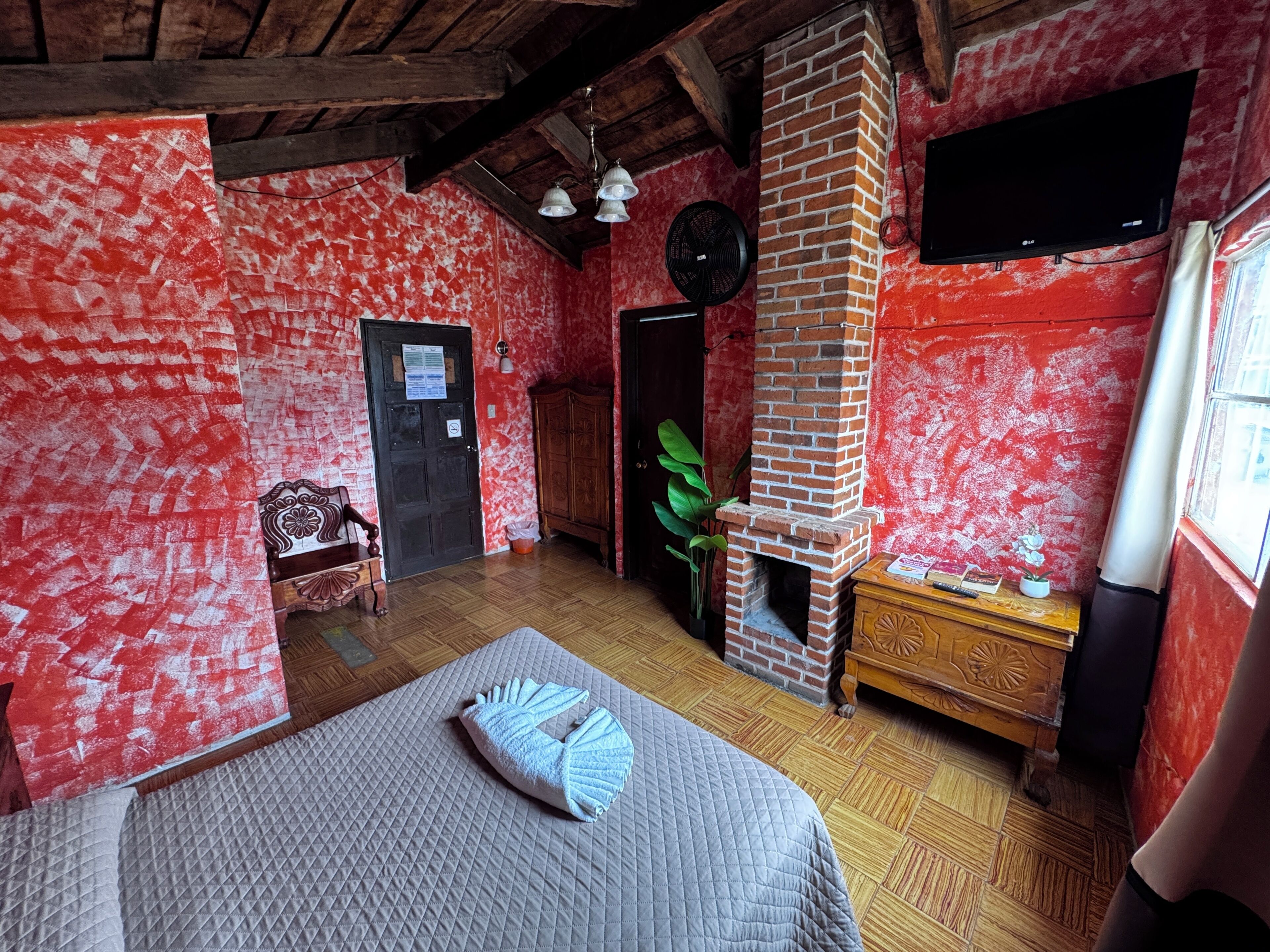 Quarto básico | Wi-Fi de cortesia