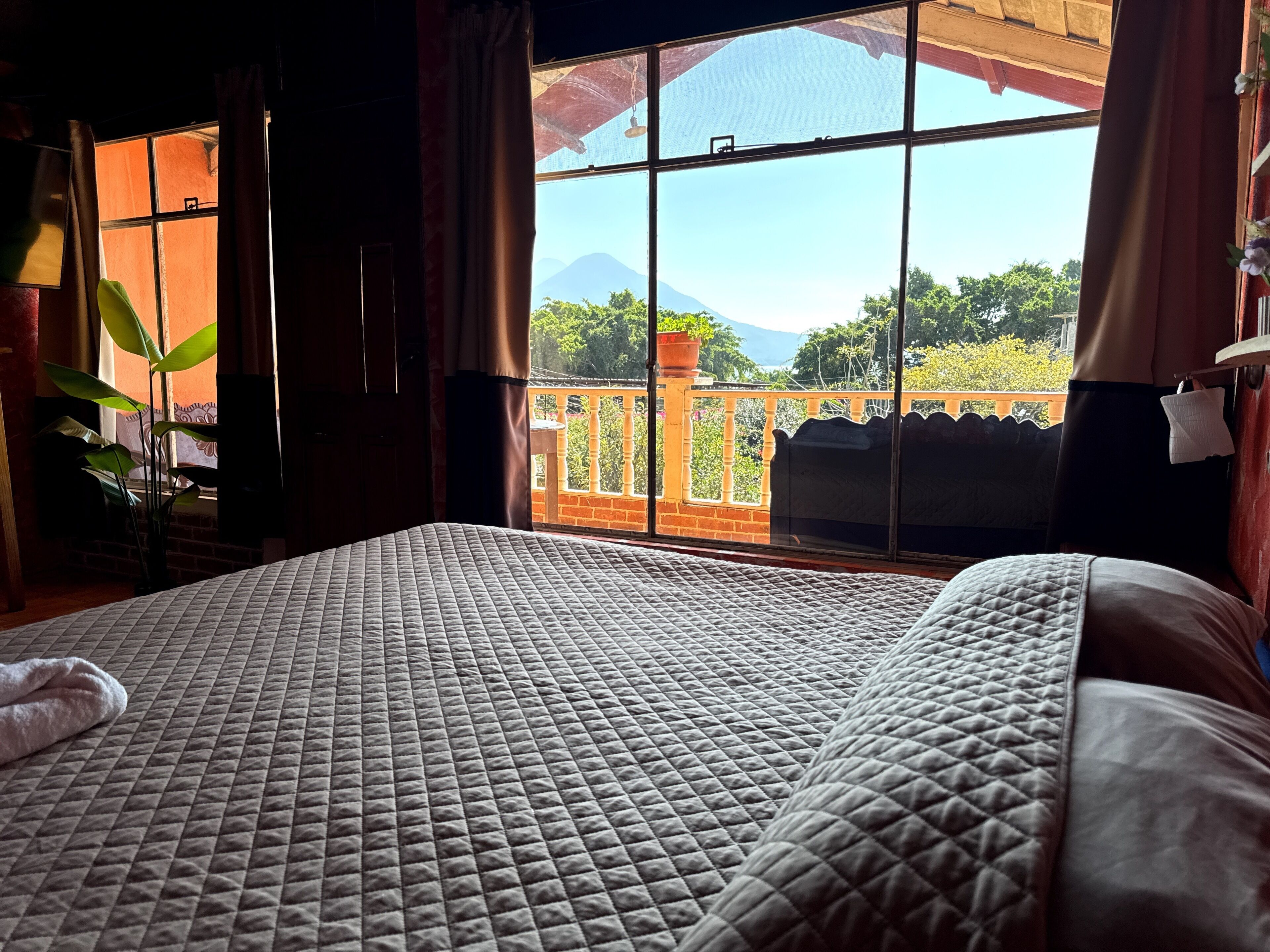 Classic Room, Balcony, Lake View | Free WiFi