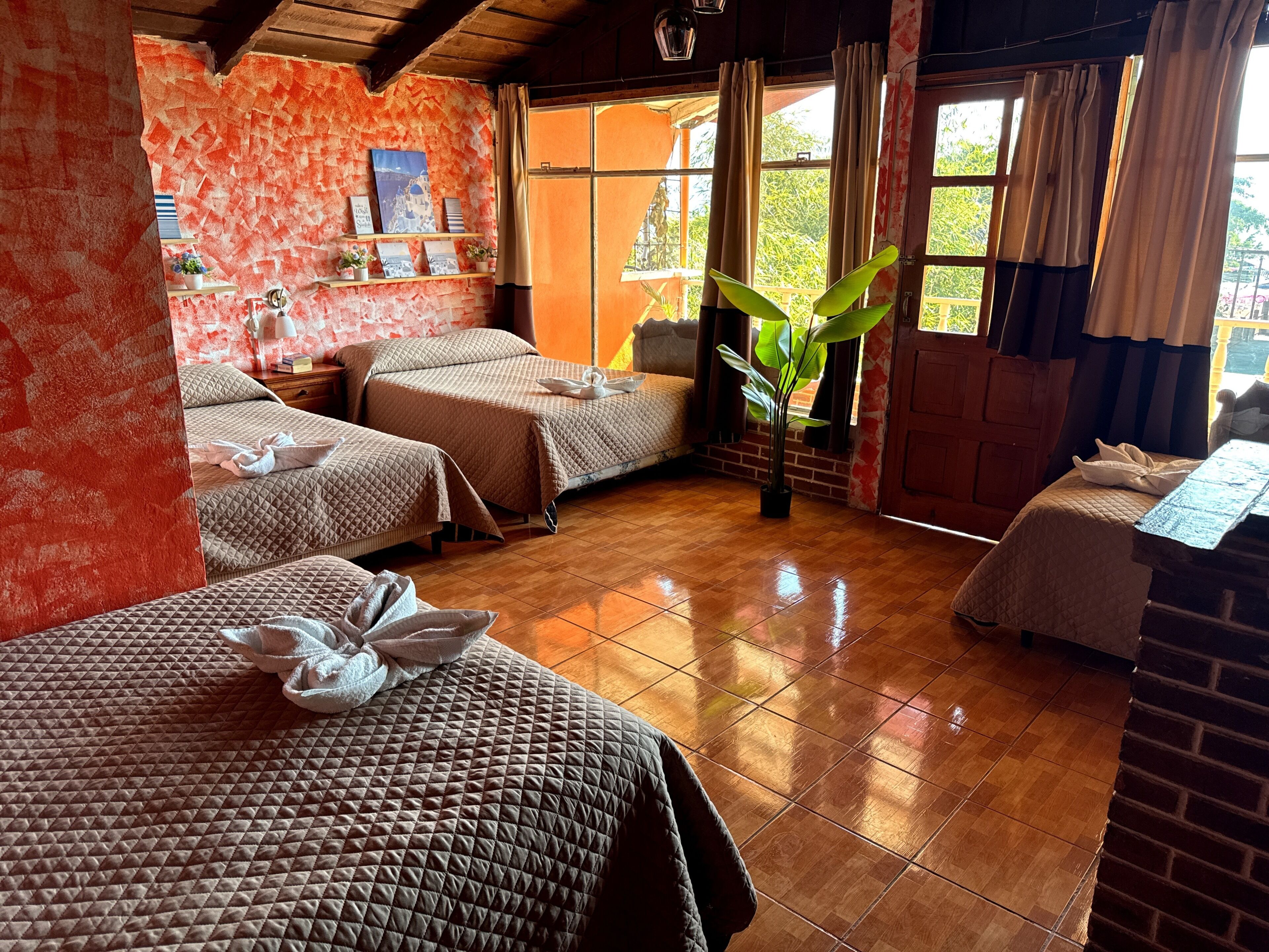 Classic Room, Balcony, Lake View | Free WiFi