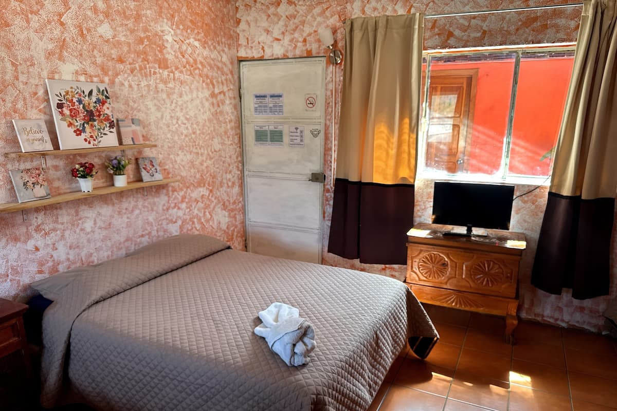 Basic Room | Free WiFi