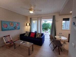 Living area - Tracadero Marina 29 Apt, 1 Hab. (Dominicus)