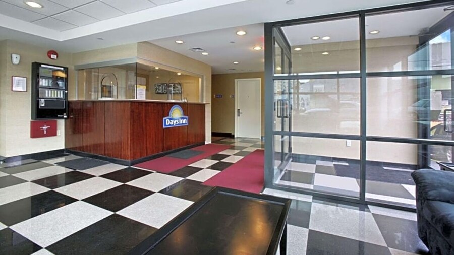 NOVA HOTEL BRONX