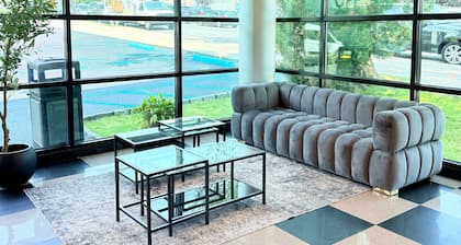 NOVA HOTEL BRONX