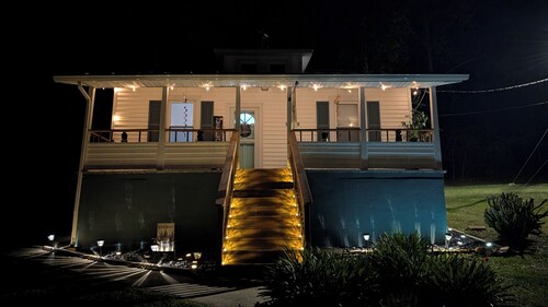 Peaceful, private, convenient to Roanoke, Clifton forge, gorgeous mountain views