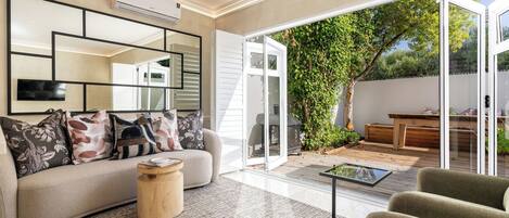 تلفزيون، مدفأة