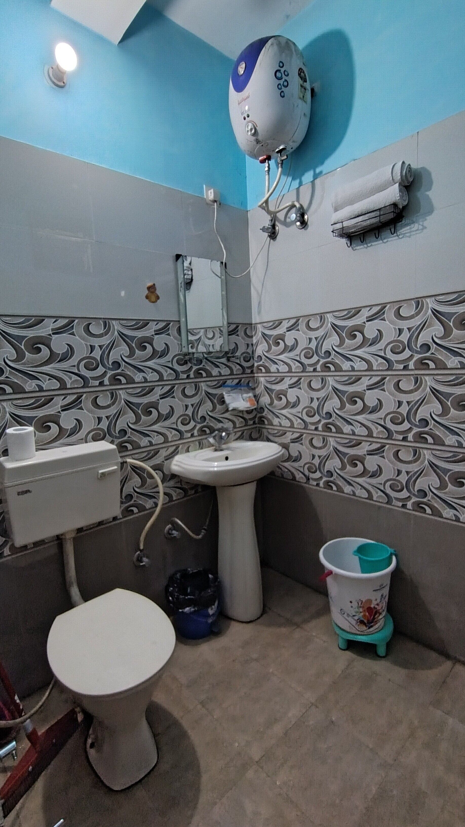 Free toiletries, towels, soap, shampoo