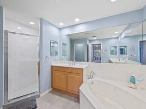 Property amenity - Bella Lago 324 by Distinctive Beach Rentals (Fort Myers Beach)
